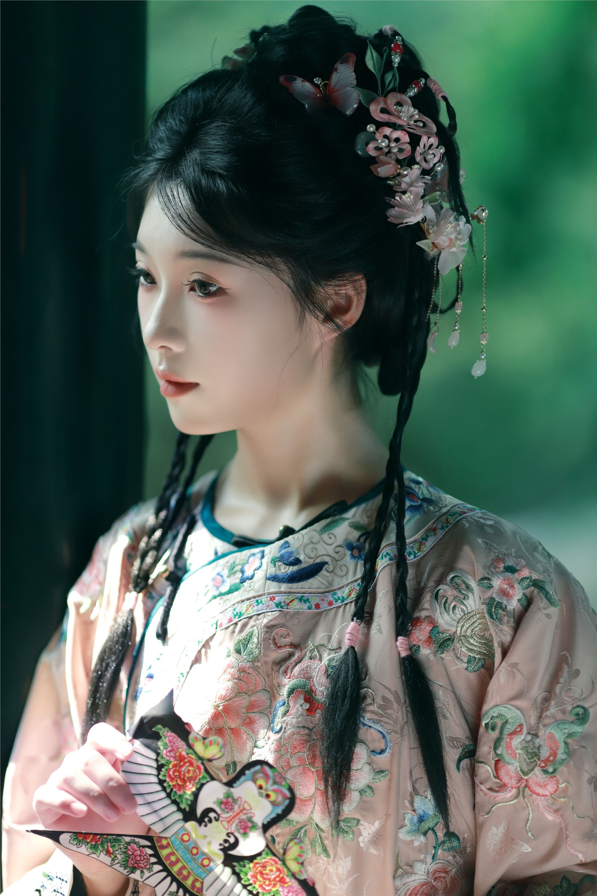 YITUYU艺图语 2025.01.27 盛夏 秋子梨